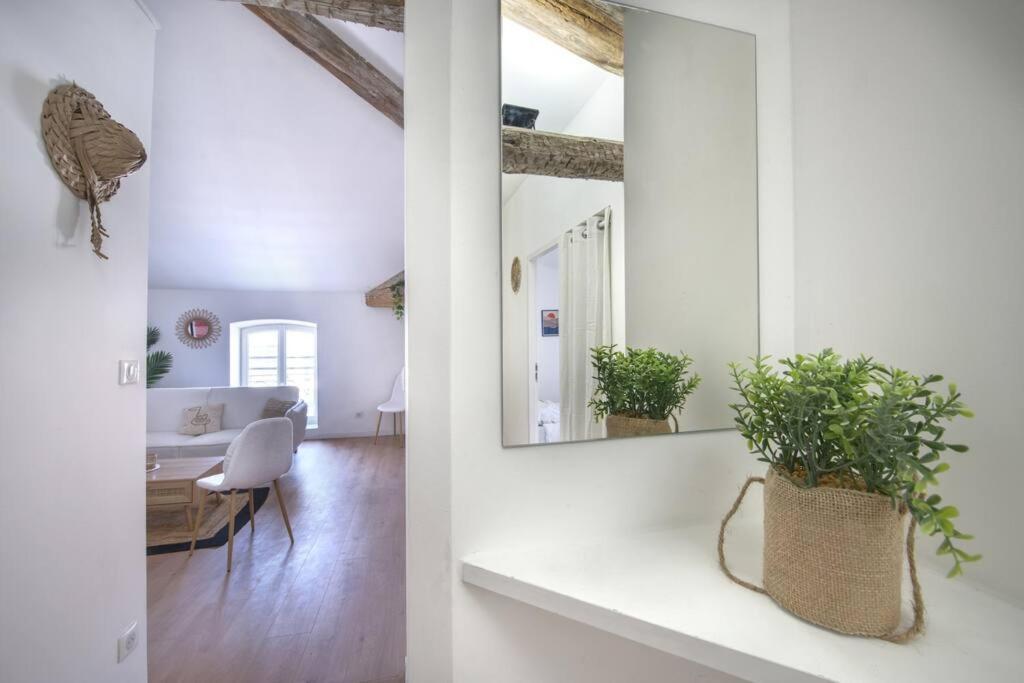 בזייה Superbe Appartement, Hypercentre, 4Chambres. מראה חיצוני תמונה