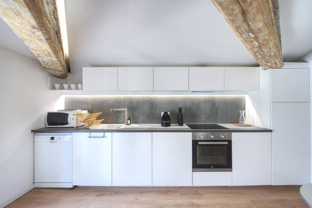 בזייה Superbe Appartement, Hypercentre, 4Chambres. מראה חיצוני תמונה